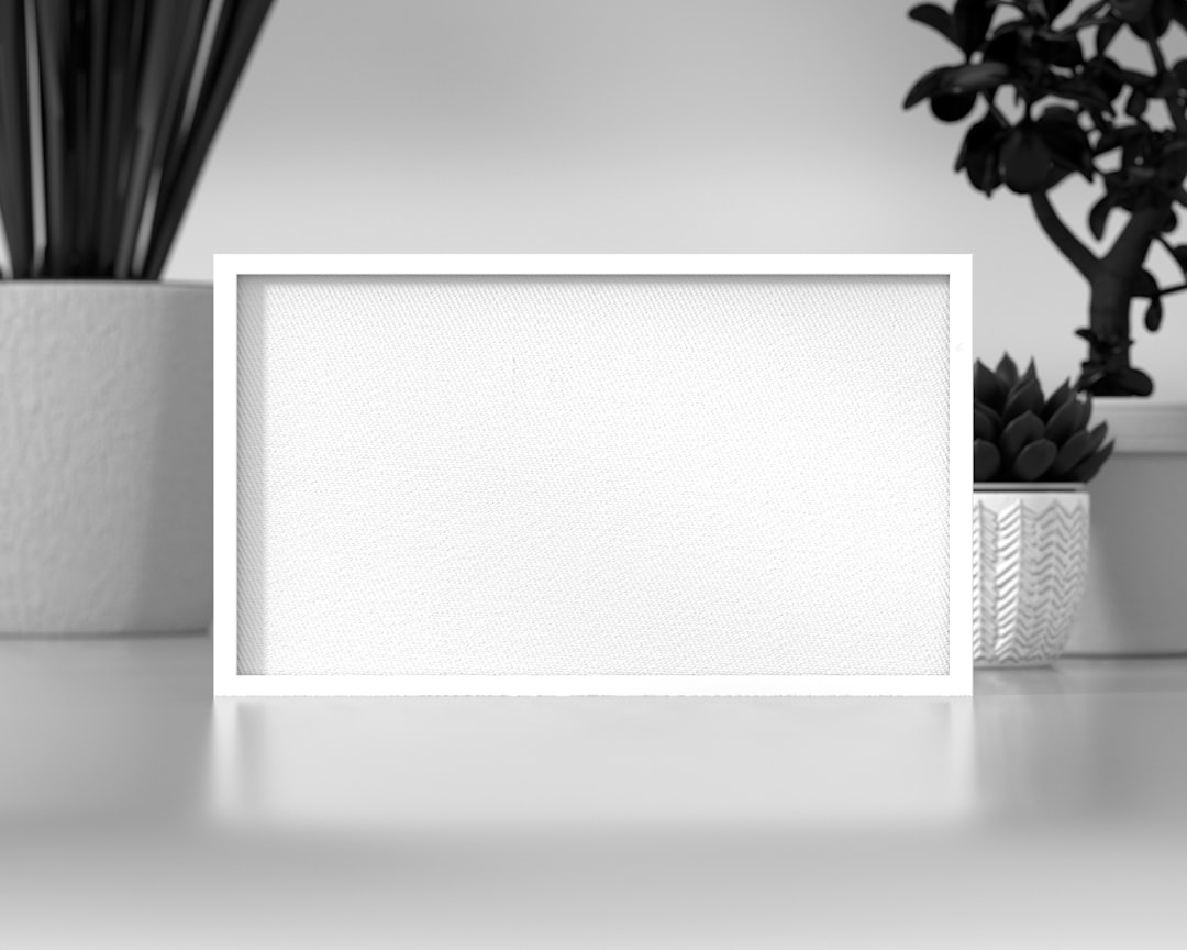 Light source illuminating 3D printed lithophane